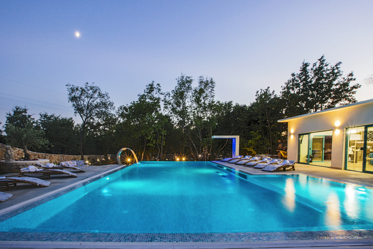 Villa G