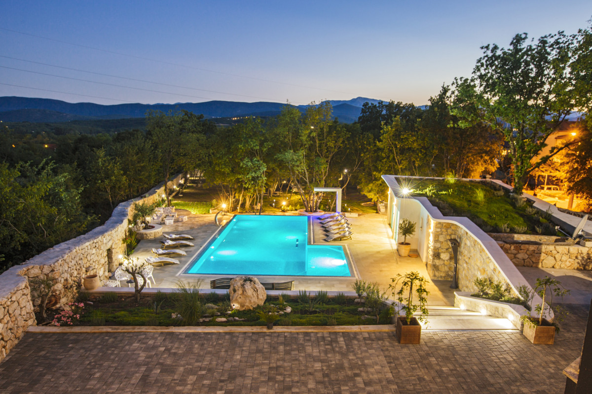 Villa G