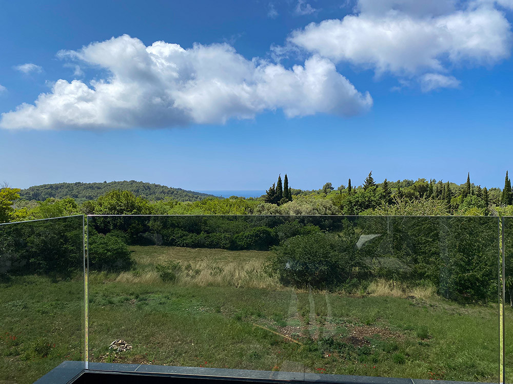Villa Onxy in Premantura with a sea view