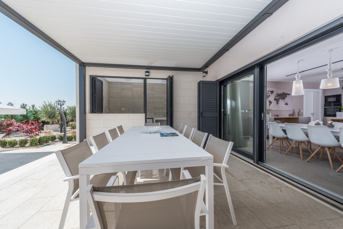 Villa Adora