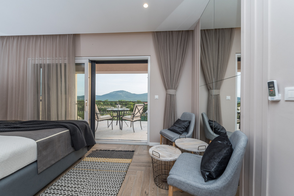 Villa Adora