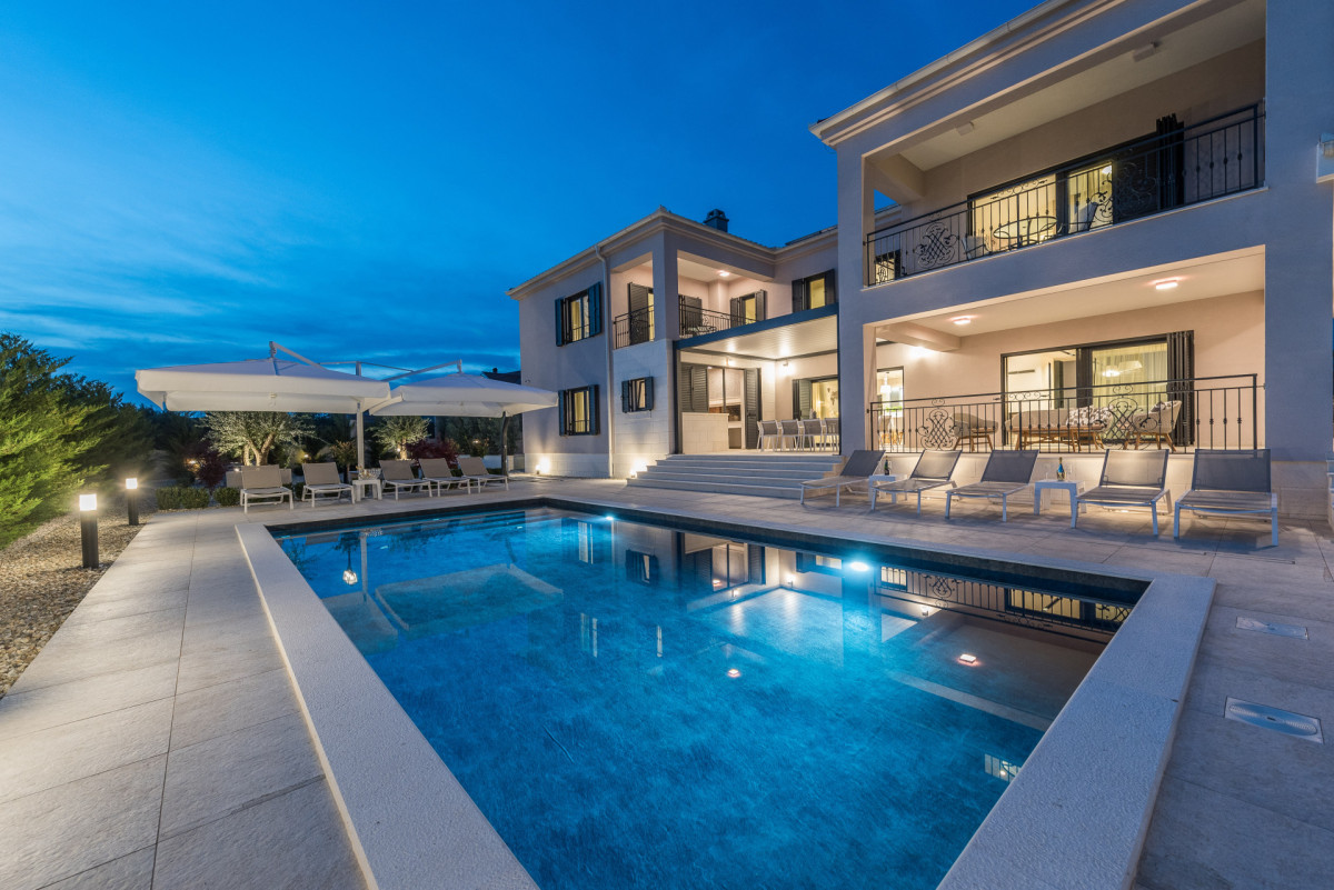 Villa Adora