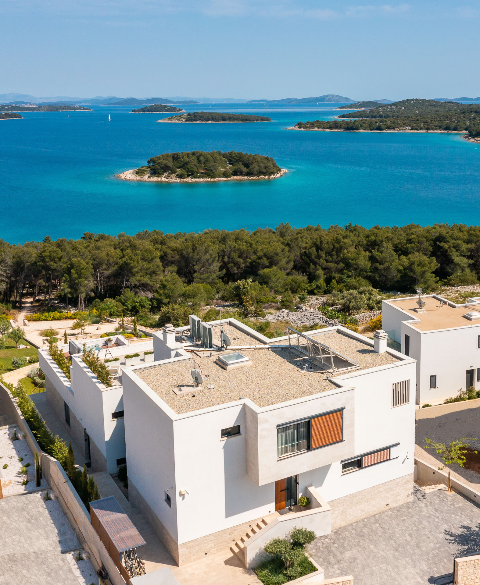 Beachfront Villa Konstanca
