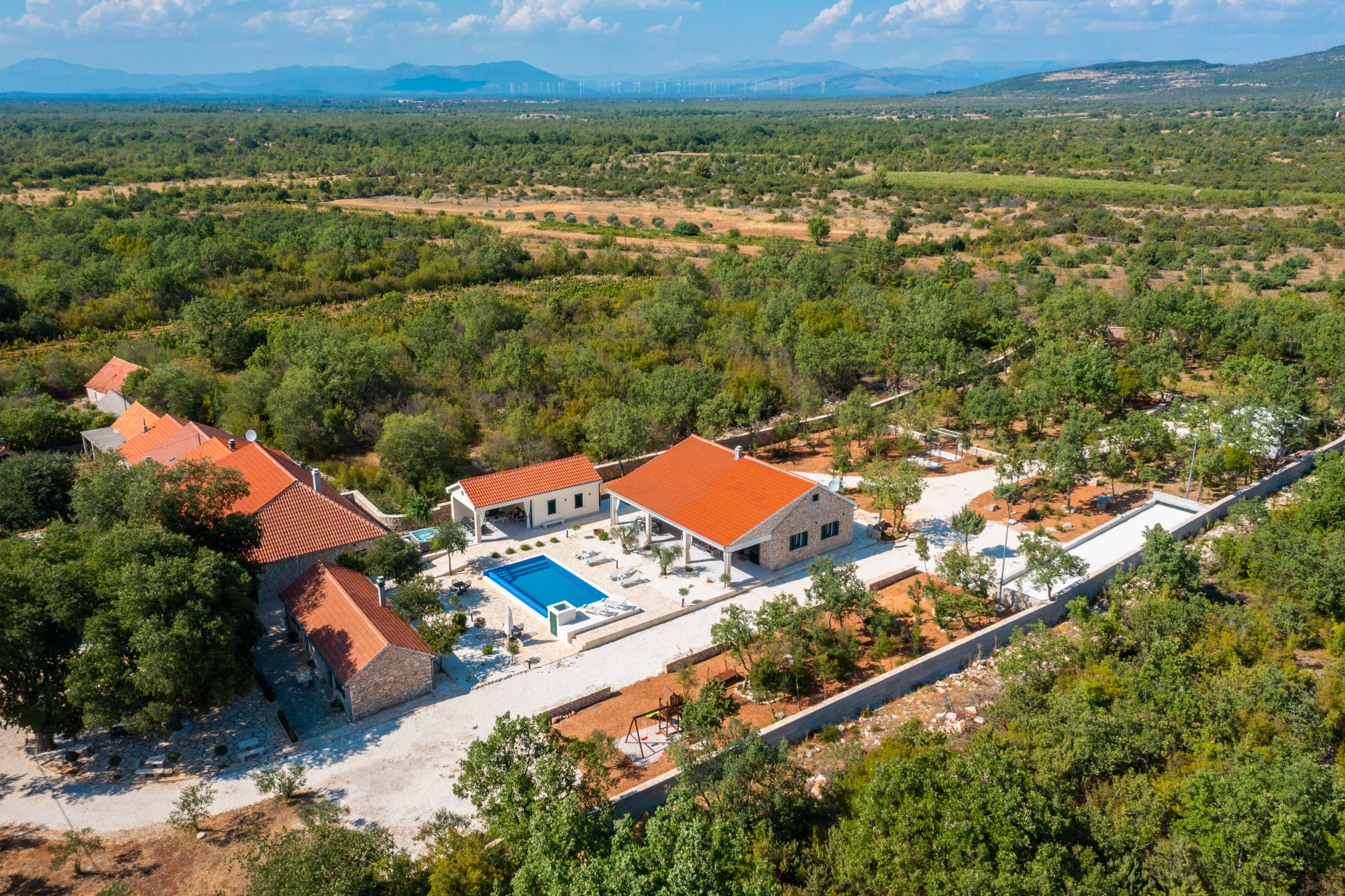 Villa Tošić Estate