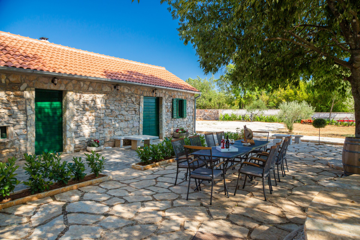Villa Tosic Estate