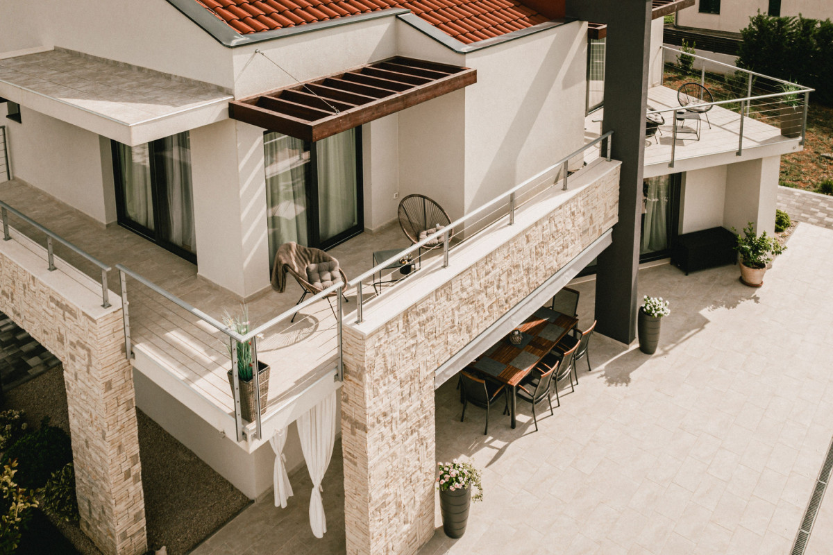 Villa B4