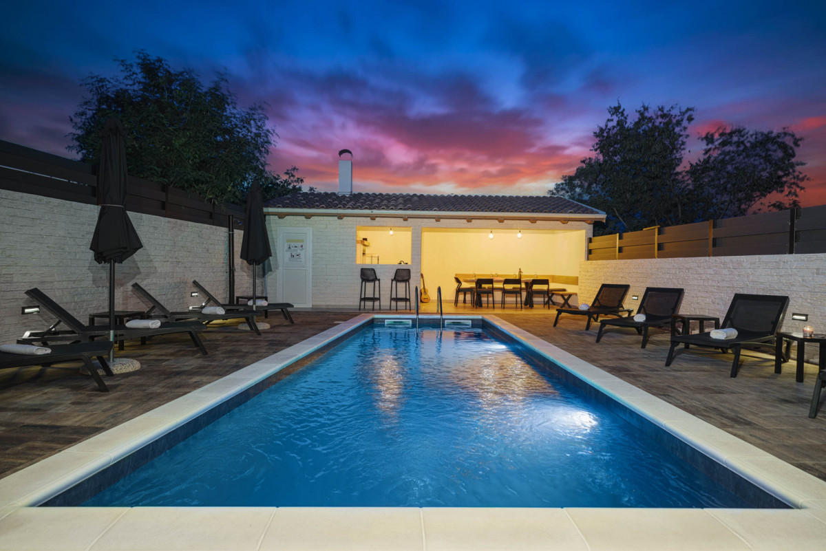 Villa Nola