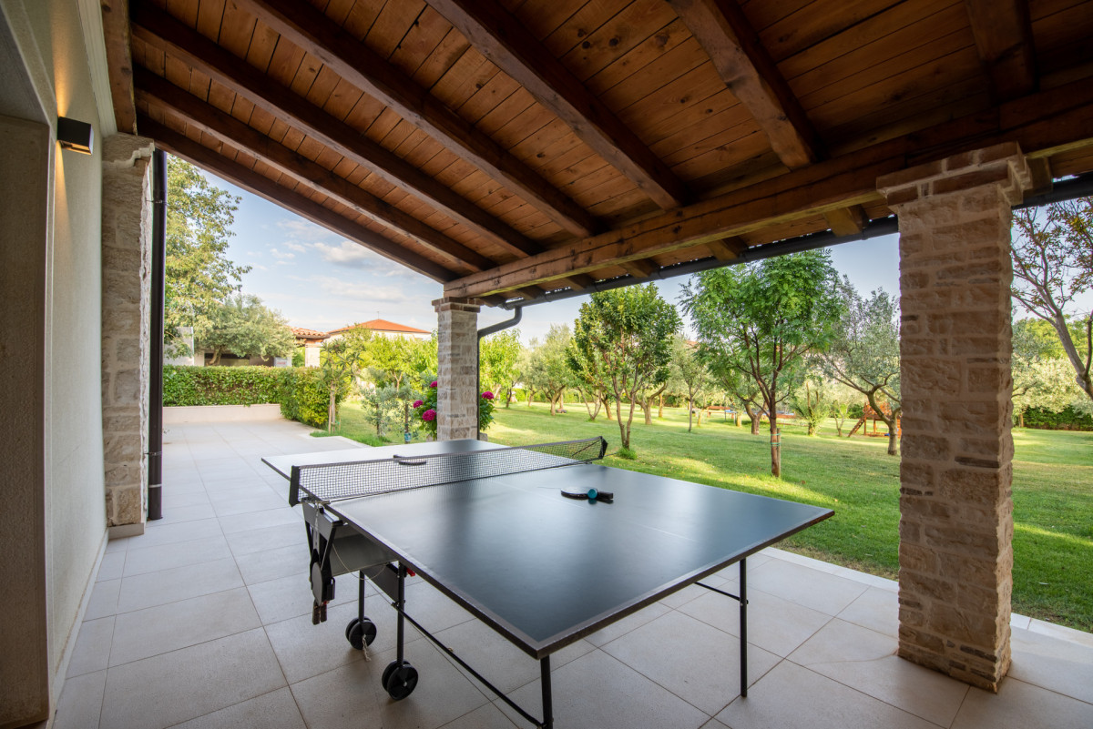 Villa LV