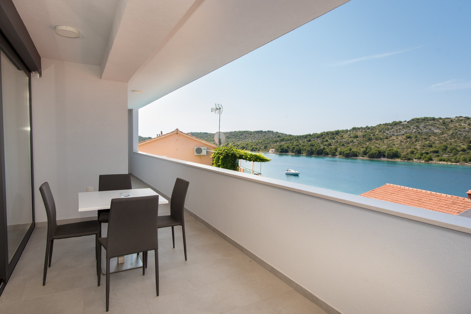 Seaview Villa White Rock