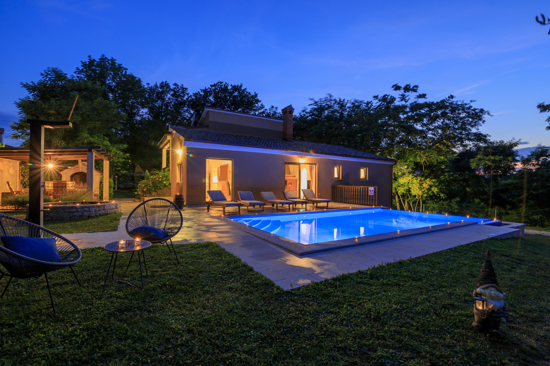 Villa Ferlini near Pula
