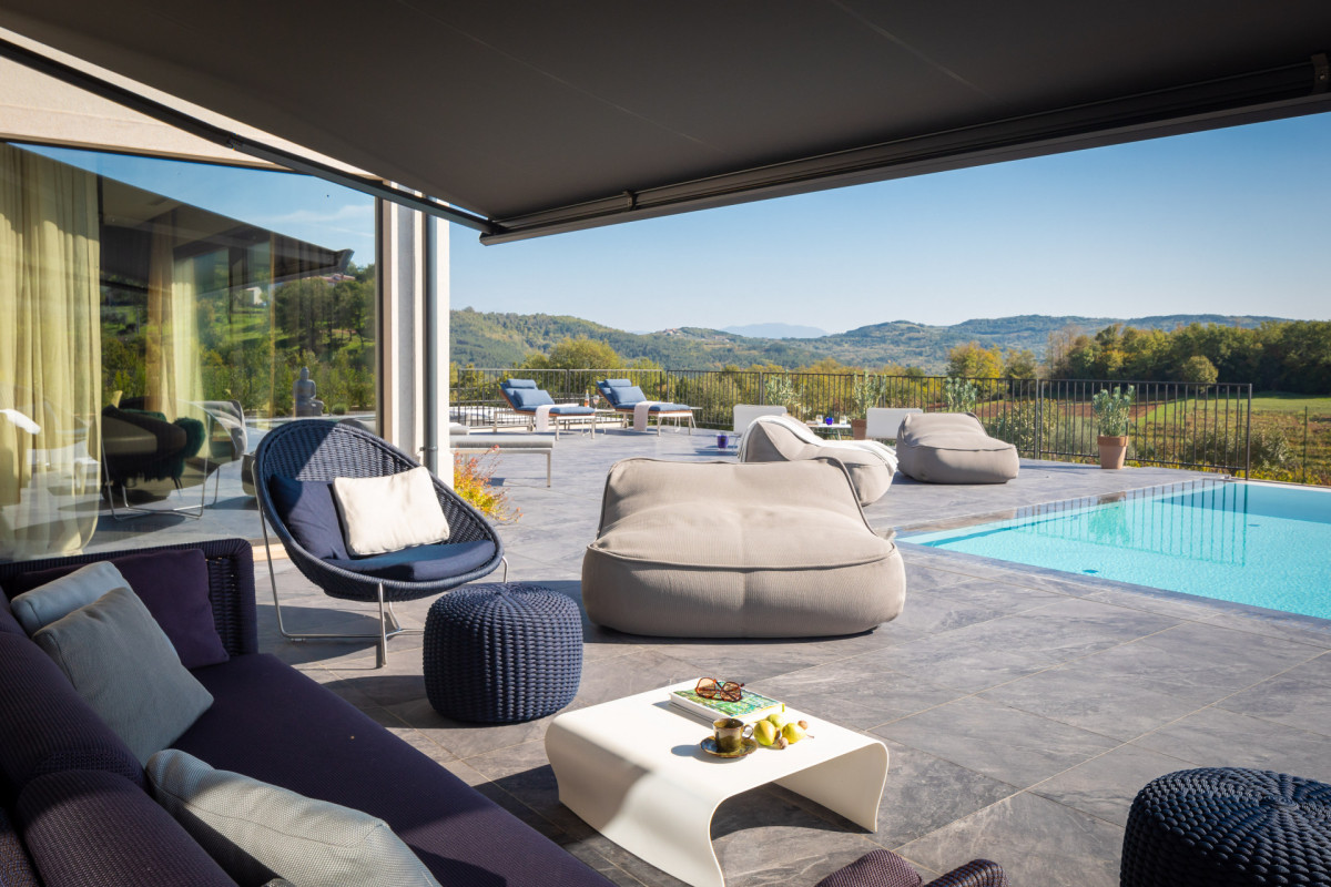 Villa Cypress Hill