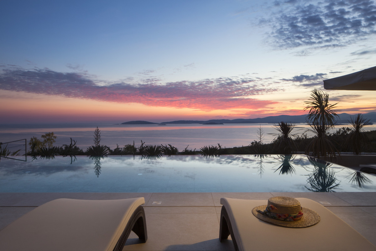 Villa Bevel