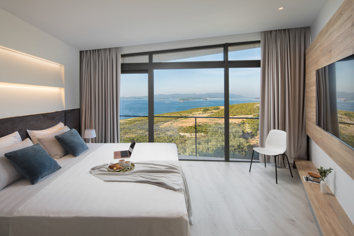 Villa Bevel