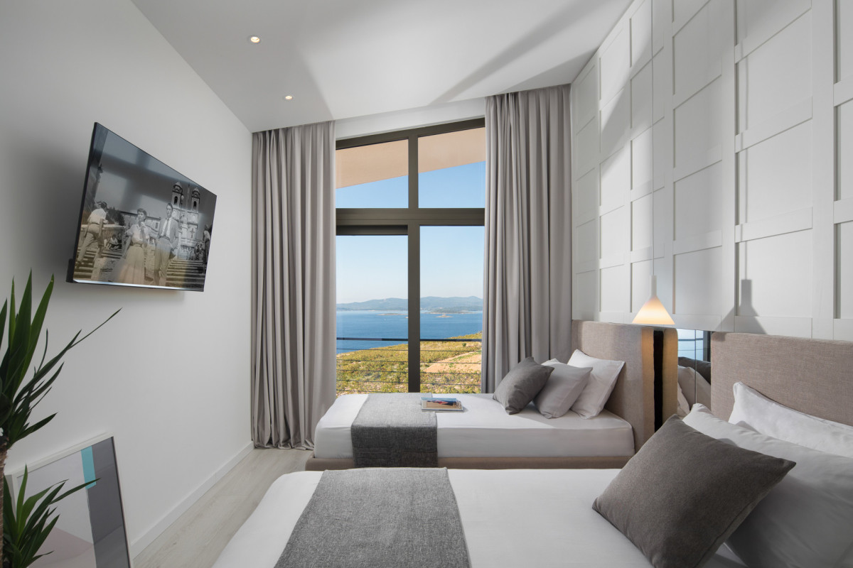 Villa Bevel
