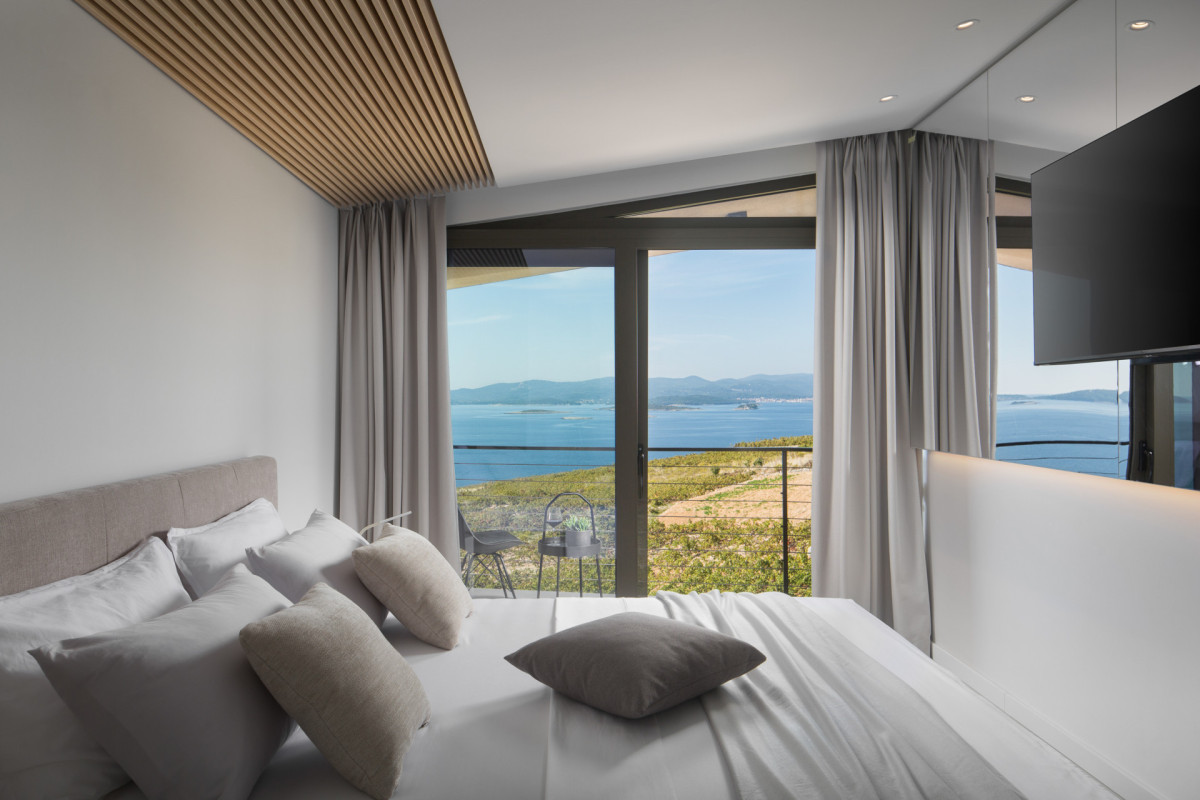 Villa Bevel