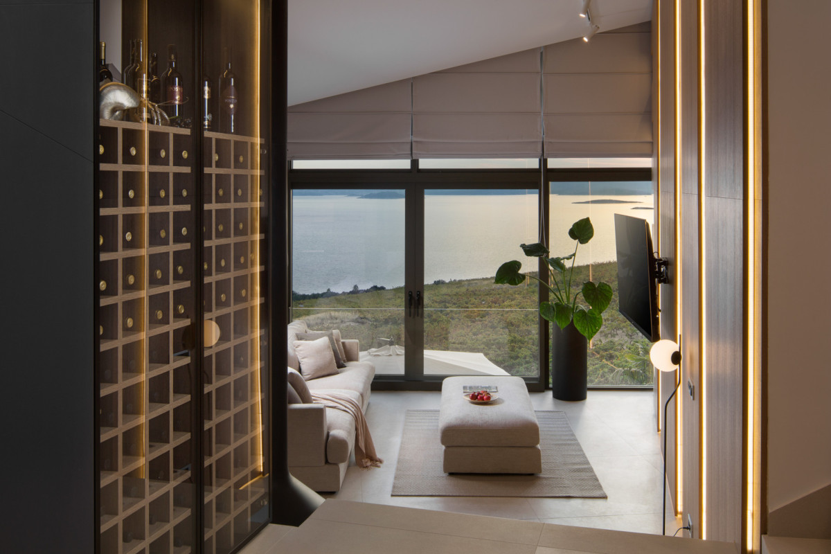 Villa Bevel