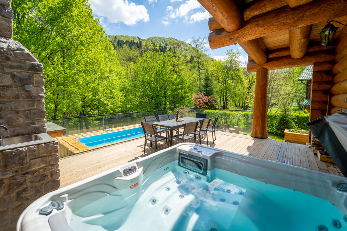 Villa River Pearl