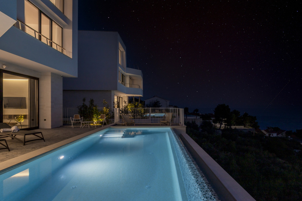 Villa Monachus II