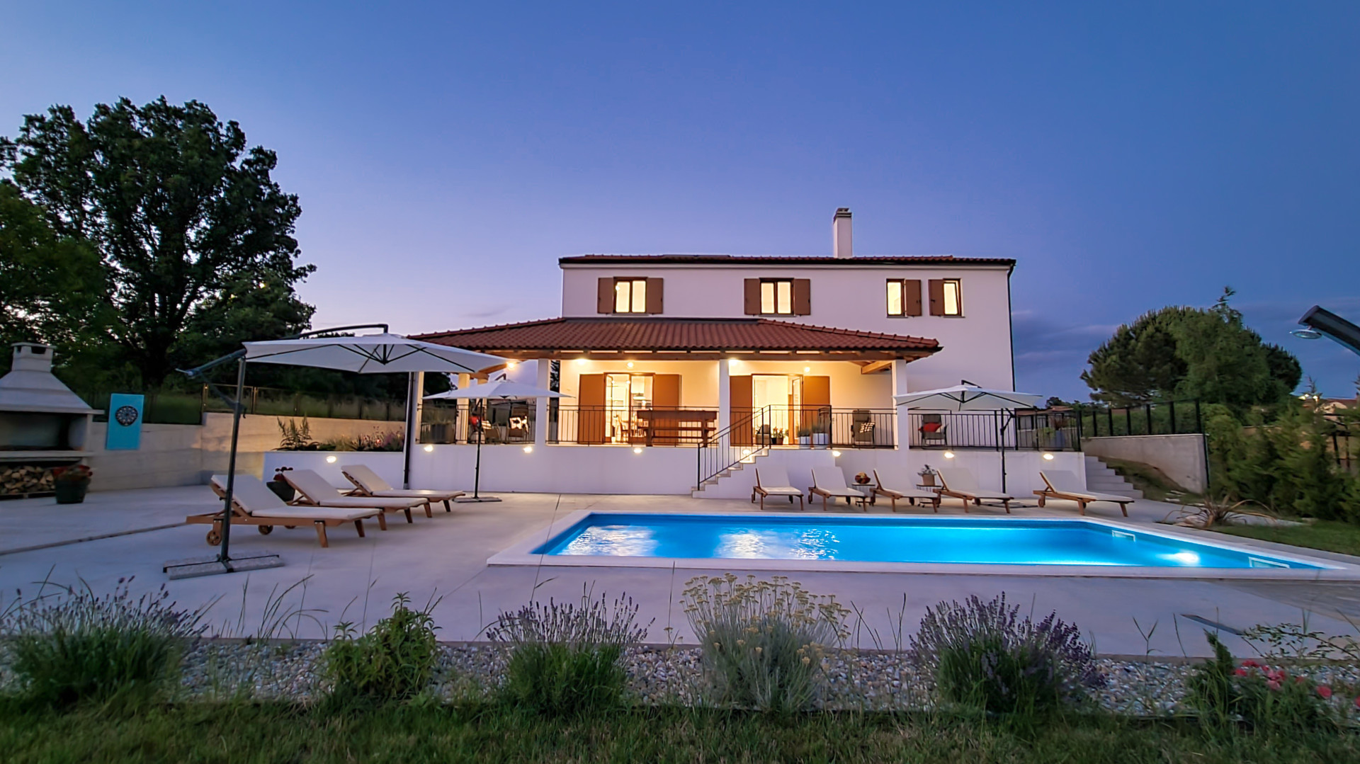 Villa Roža