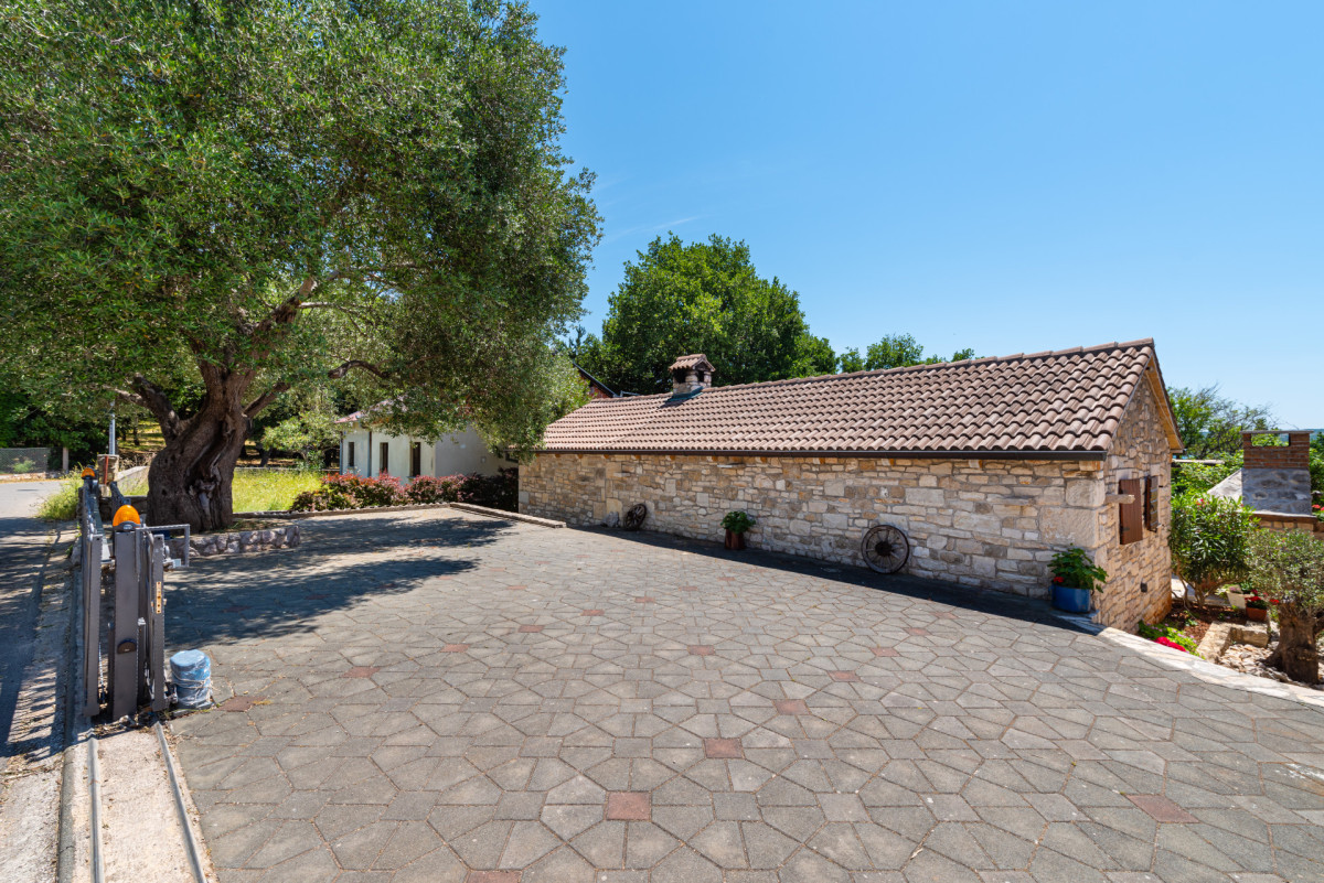 Villa Gora
