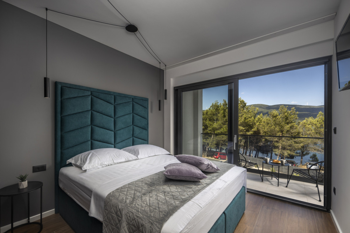 Villa Pine