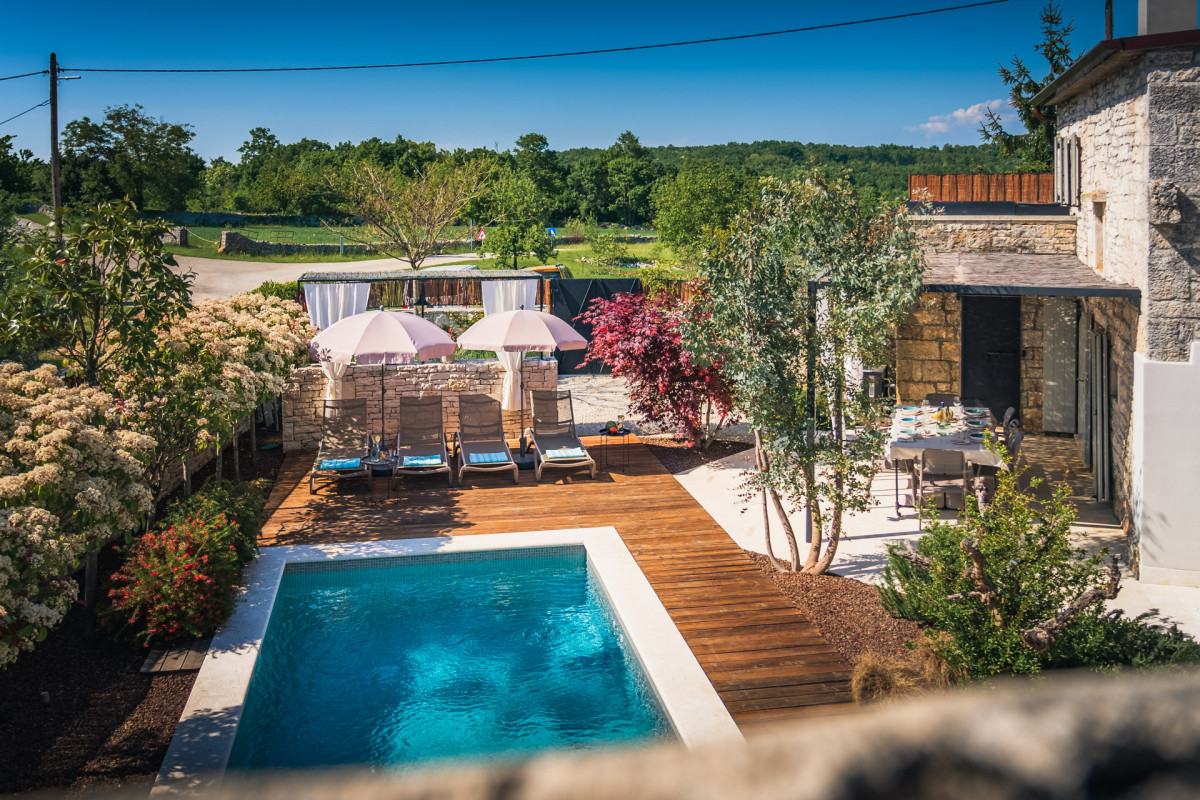 Villa Nar