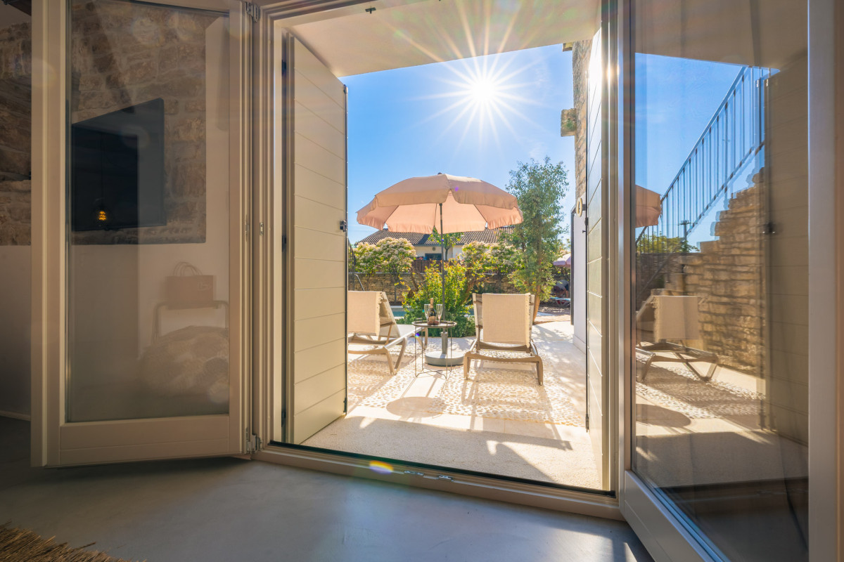 Villa Nar
