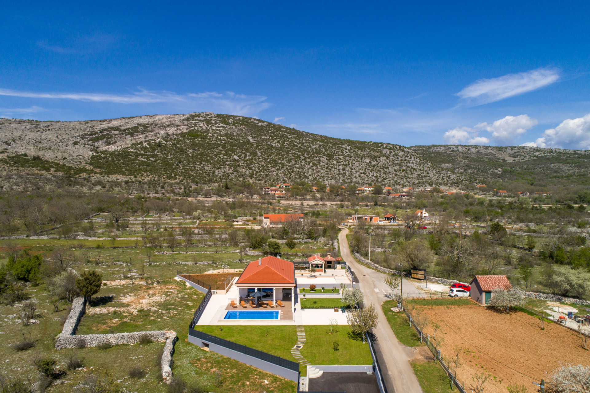 Villa Nar