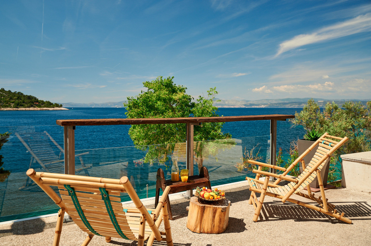 Villa Mistral with a seaview