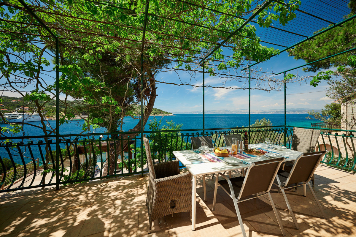 Villa Mistral