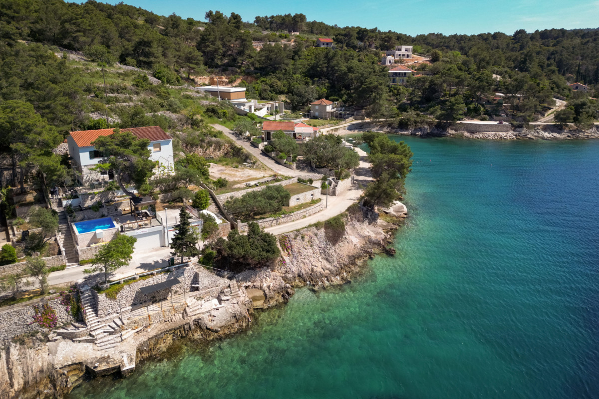 Villa Mistral