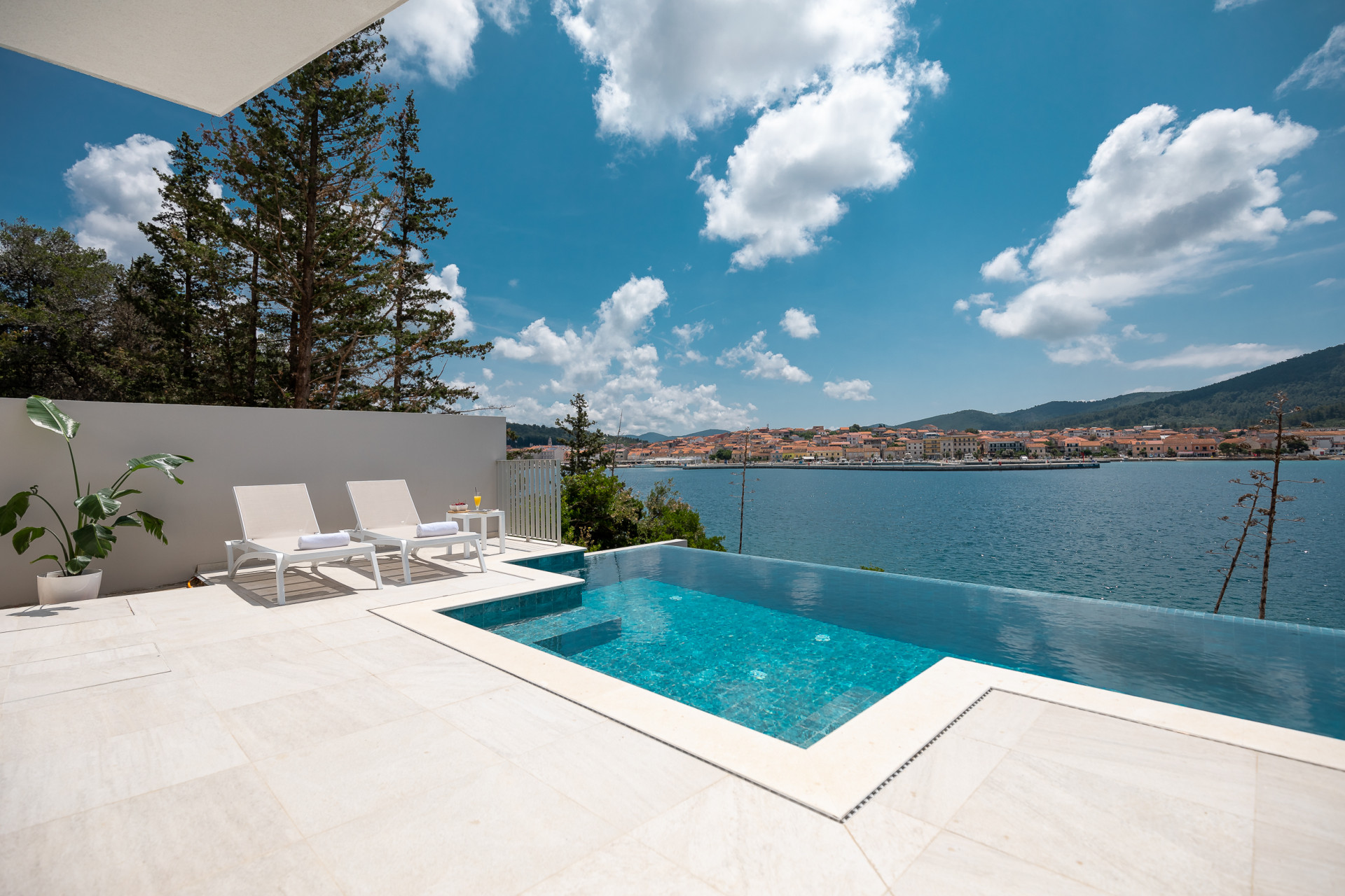 villa korkyra lavanda on the island korčula