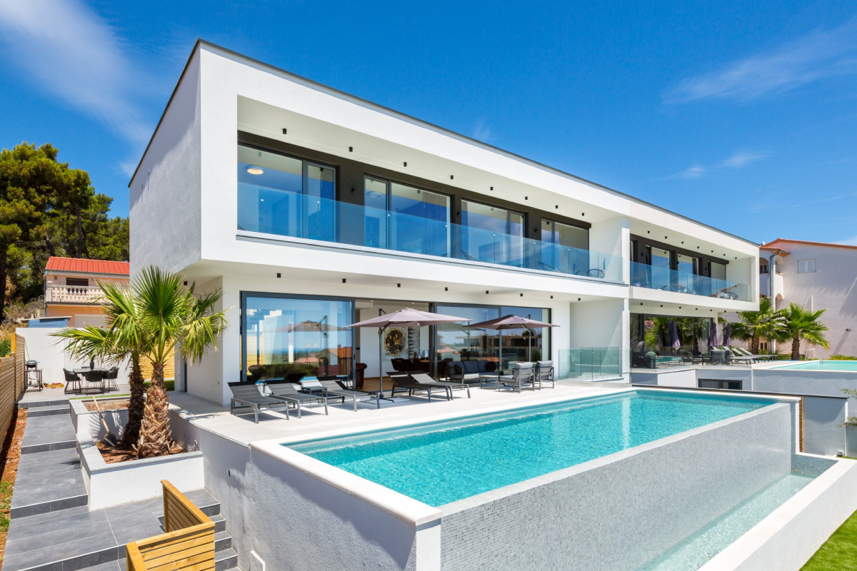 Villa Dali With Spa