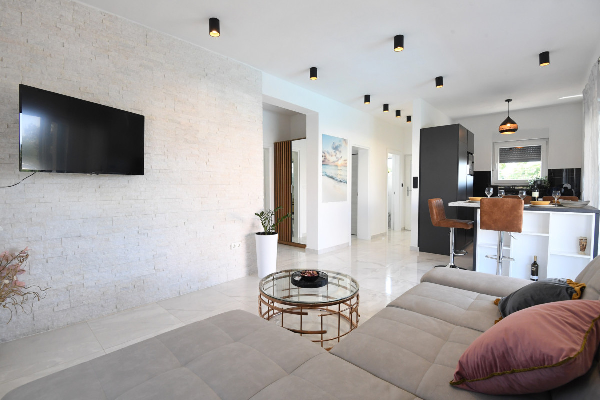 Villa Orchid Stay