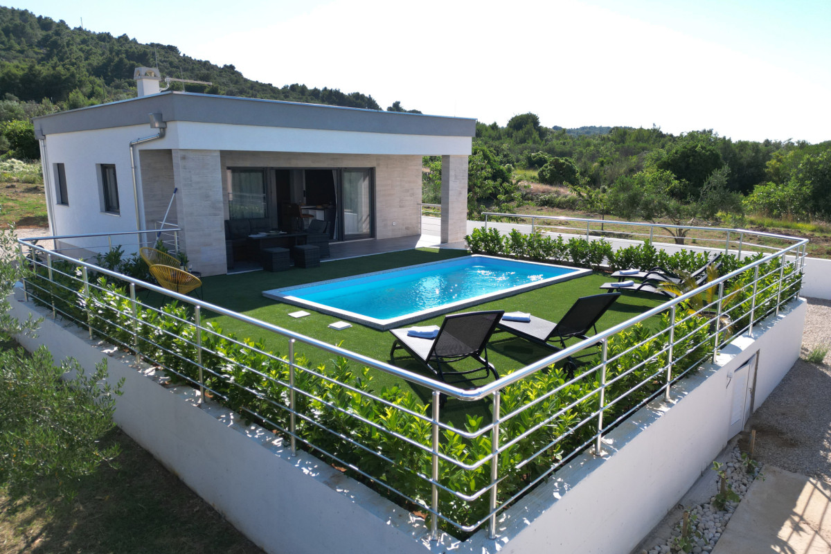Villa Orchid Stay