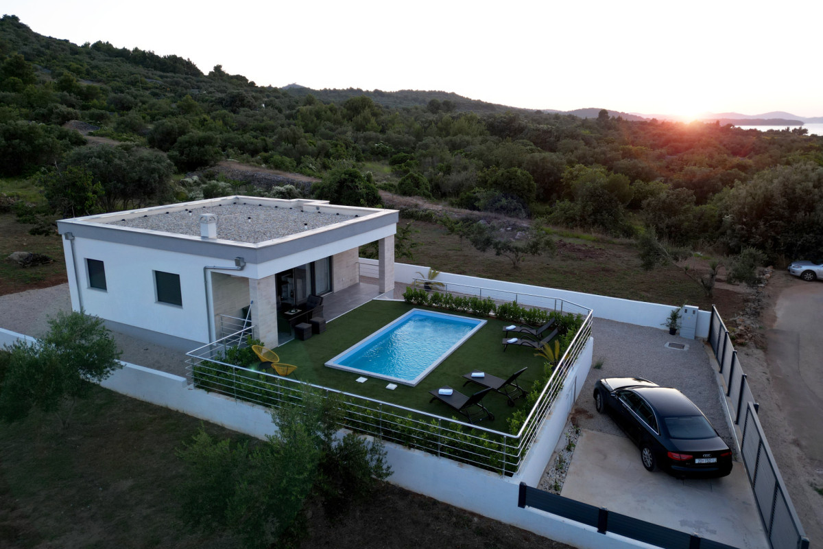 Villa Orchid Stay