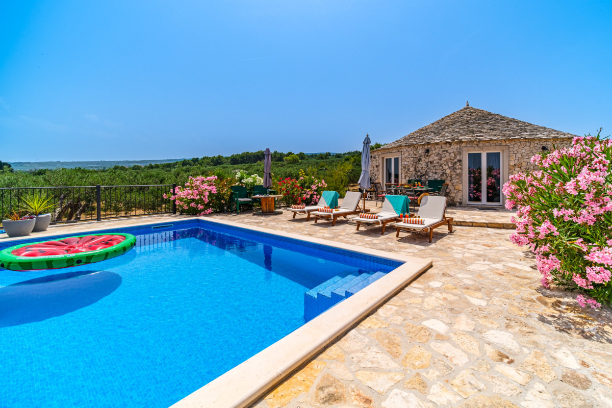 Villa Island Getaway