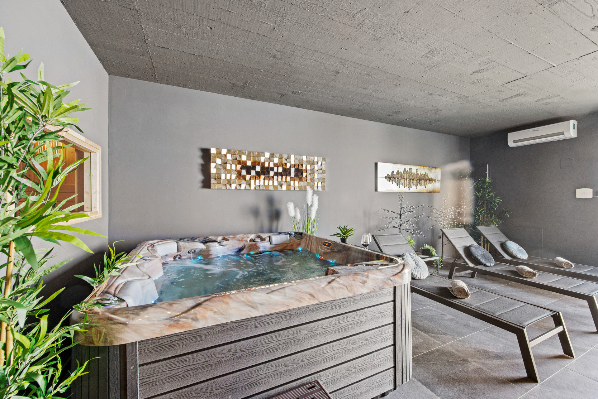 Villa Dali With Spa