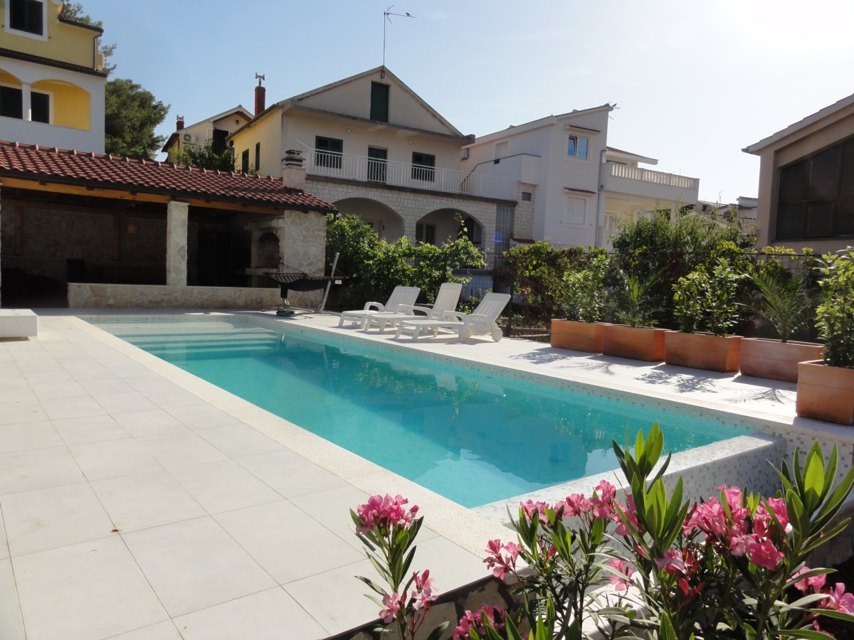 Villa Divna