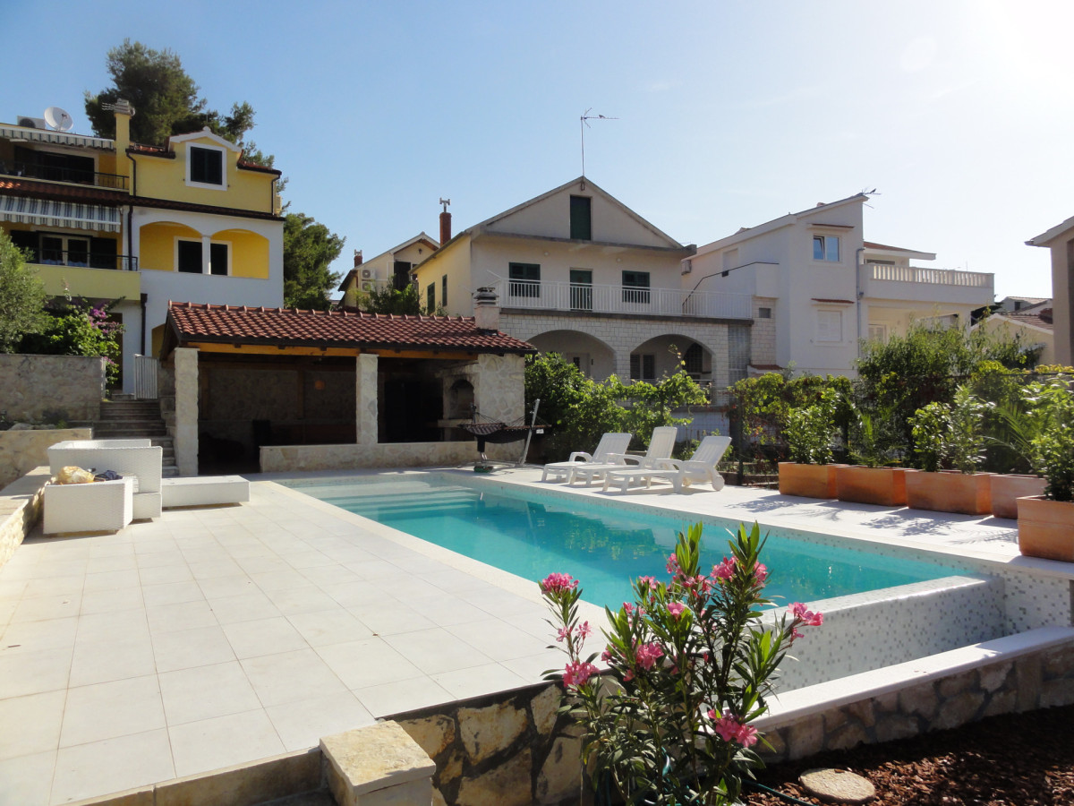 Villa Divna