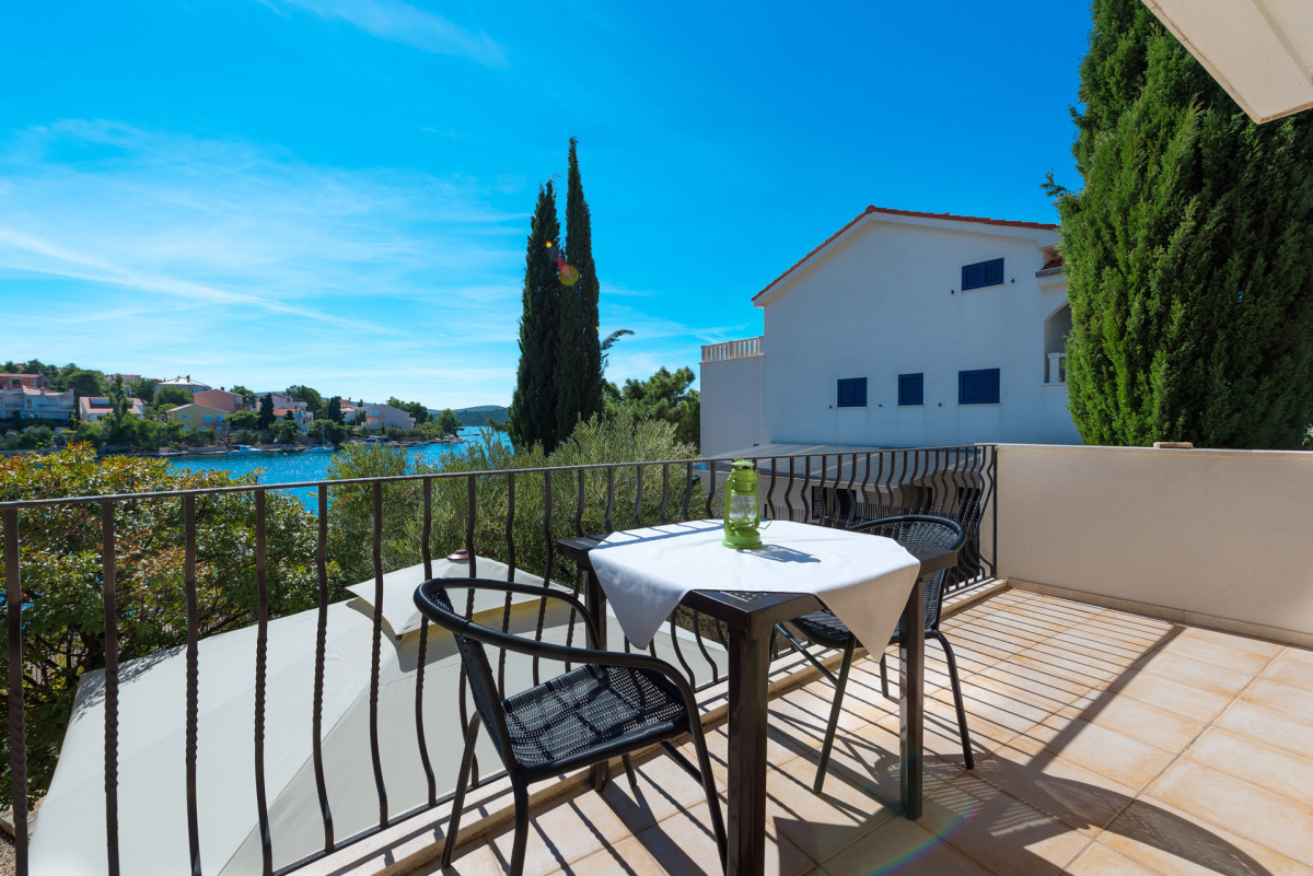 Villa Divna