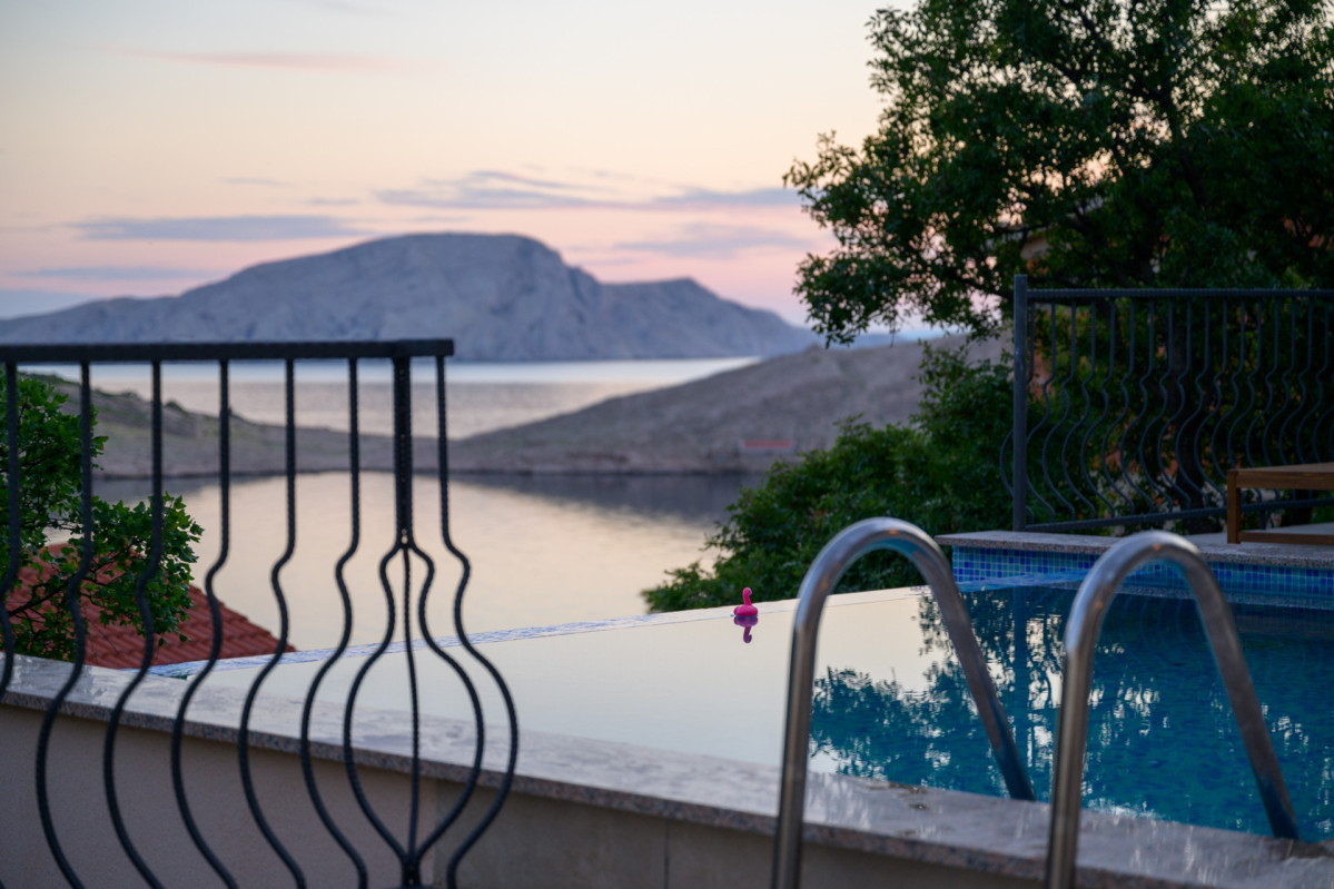 Villa Atlantis & More