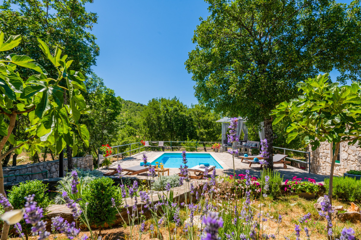 Villa Ognjistar