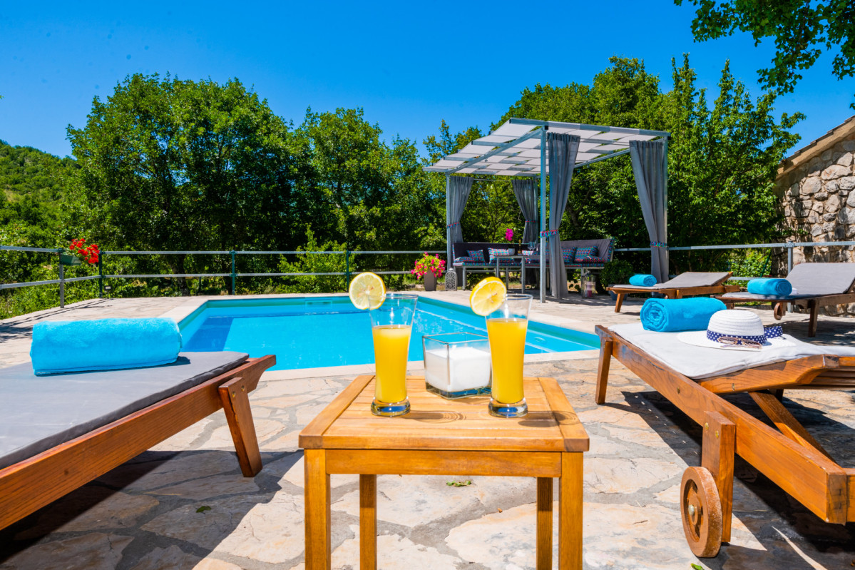 Villa Ognjistar