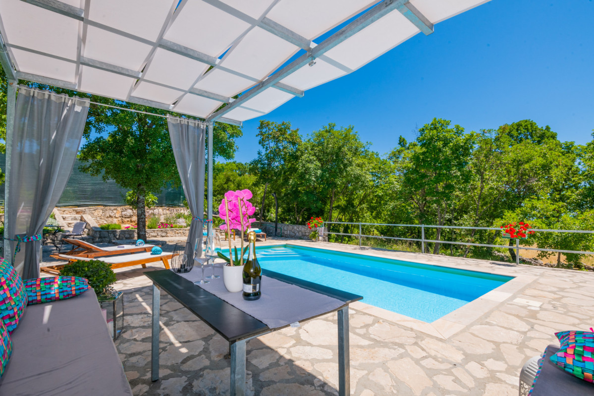 Villa Ognjistar