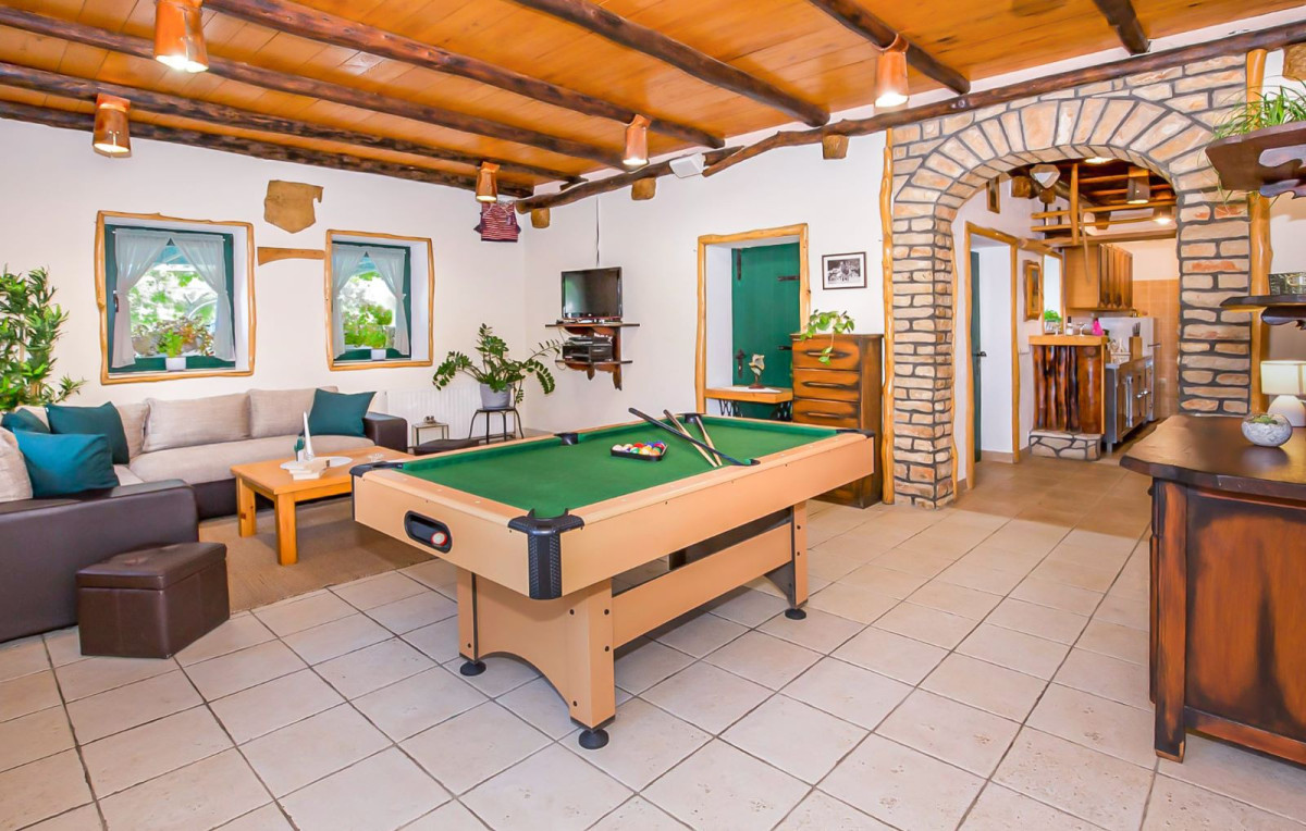Villa Ognjistar