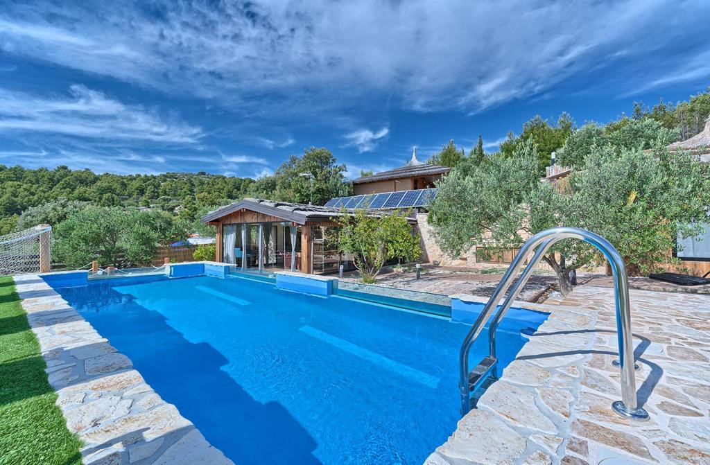 Seaview Villa Maria