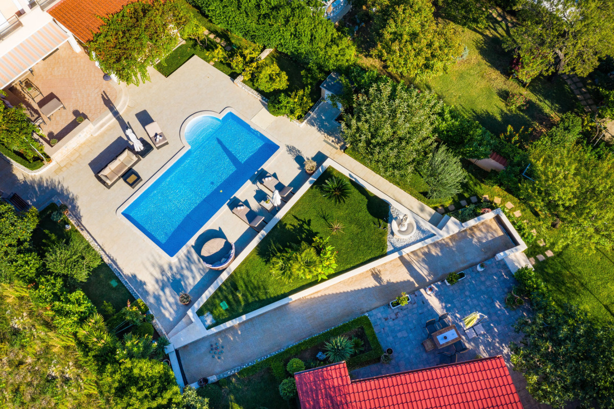 Villa Navis