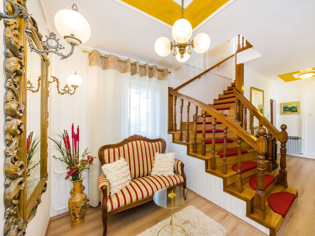 Villa Navis