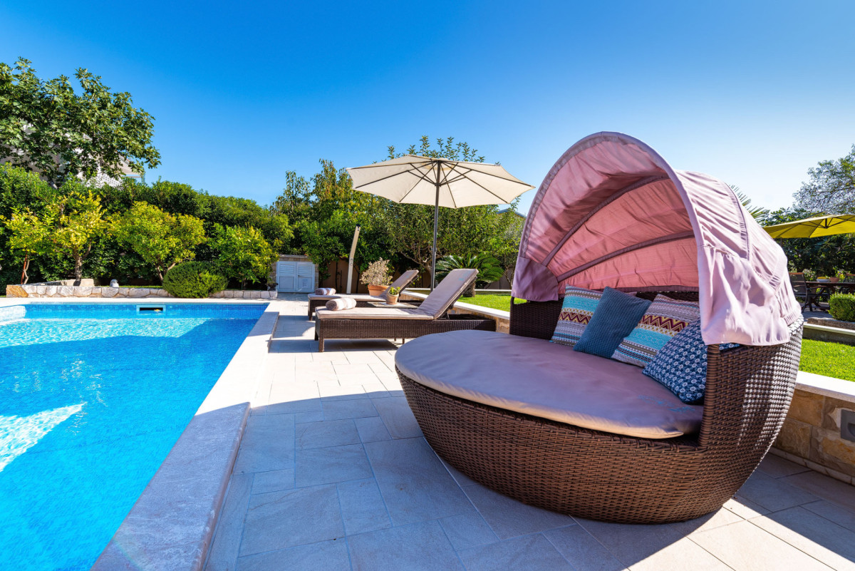 Villa Navis
